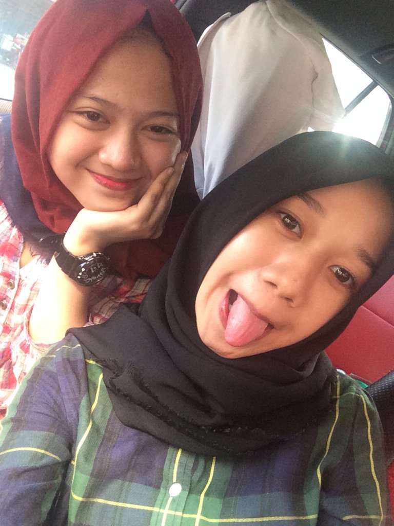 noba134's tweet photo. bahagia = froster siang https://t.co/nrrKILJ6H0