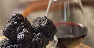 EdinWineEvents's tweet photo. Truffles, Piedmontes Wine #barolo and at @NumberOneEdin. Sounds pretty good to me!
https://t.co/baS9wHqeqe https://t.co/7iQRk9YvLJ