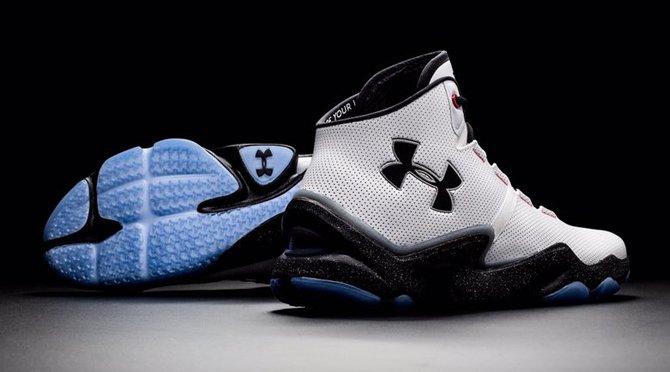 kickplanetTV's tweet photo. UA @UnderArmourES SpeedForm Phenom Trainer, 1º zapas Muhammad Ali x Under Armour Pintaza!! https://t.co/ecnqac7CQB