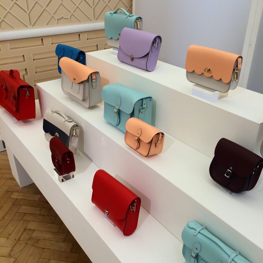 ModusBPCM's tweet photo. Handbag envy curtesy of @camsatchelco. #ModusSS16 #cambridgesatchel #bags #handbags #pressday #preview https://t.co/r8YLPTYvHH