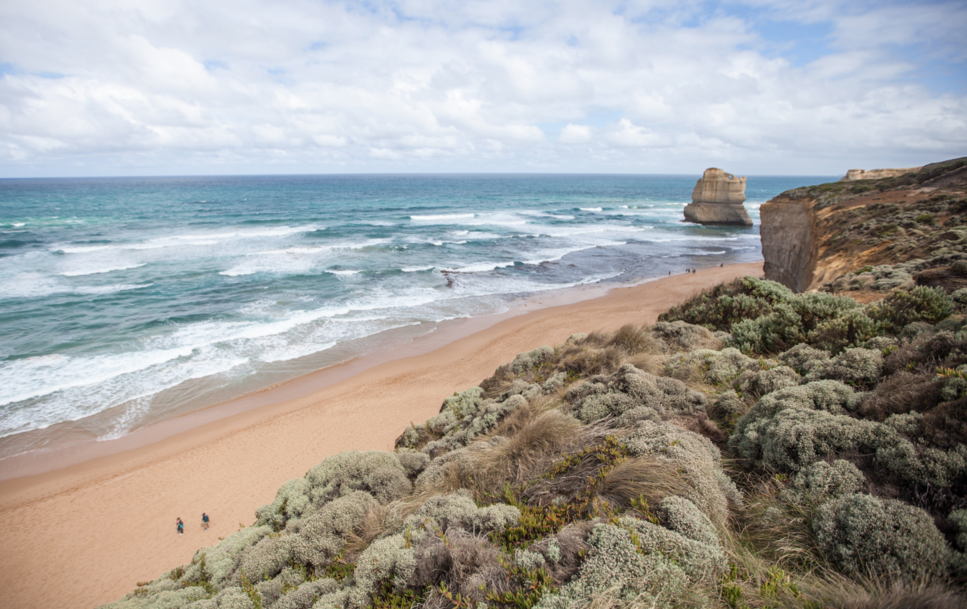 GEOfr's tweet photo. [PHOTOS] Un beau condensé de l'#Australie via les dix sites préférés de @CloetClem https://t.co/aUzWd0wiTr
#BlogGEO https://t.co/bKy8AiC9yf