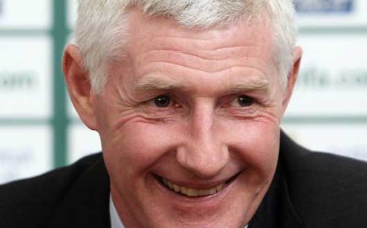 Happy Birthday to former  & defender Nigel Worthington!  