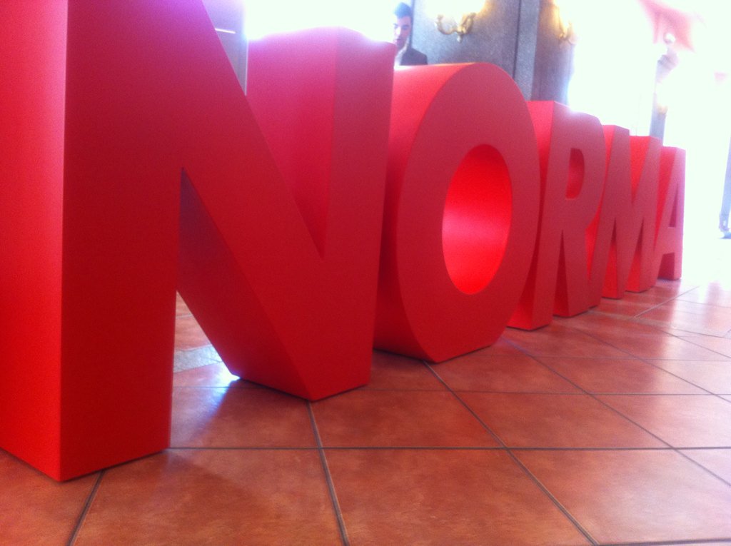 Hosteltendencia's tweet photo. Norma-doors un stand muy atractivo https://t.co/vXGfZXik7D
