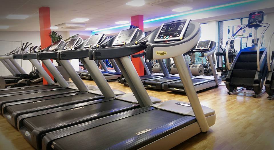 BollingtonHandL's tweet photo. Our new Gym facility is officially OPEN #Bollington #gym #lifestylefitness 
https://t.co/ONzESRuuuD https://t.co/nKQKR68nRu