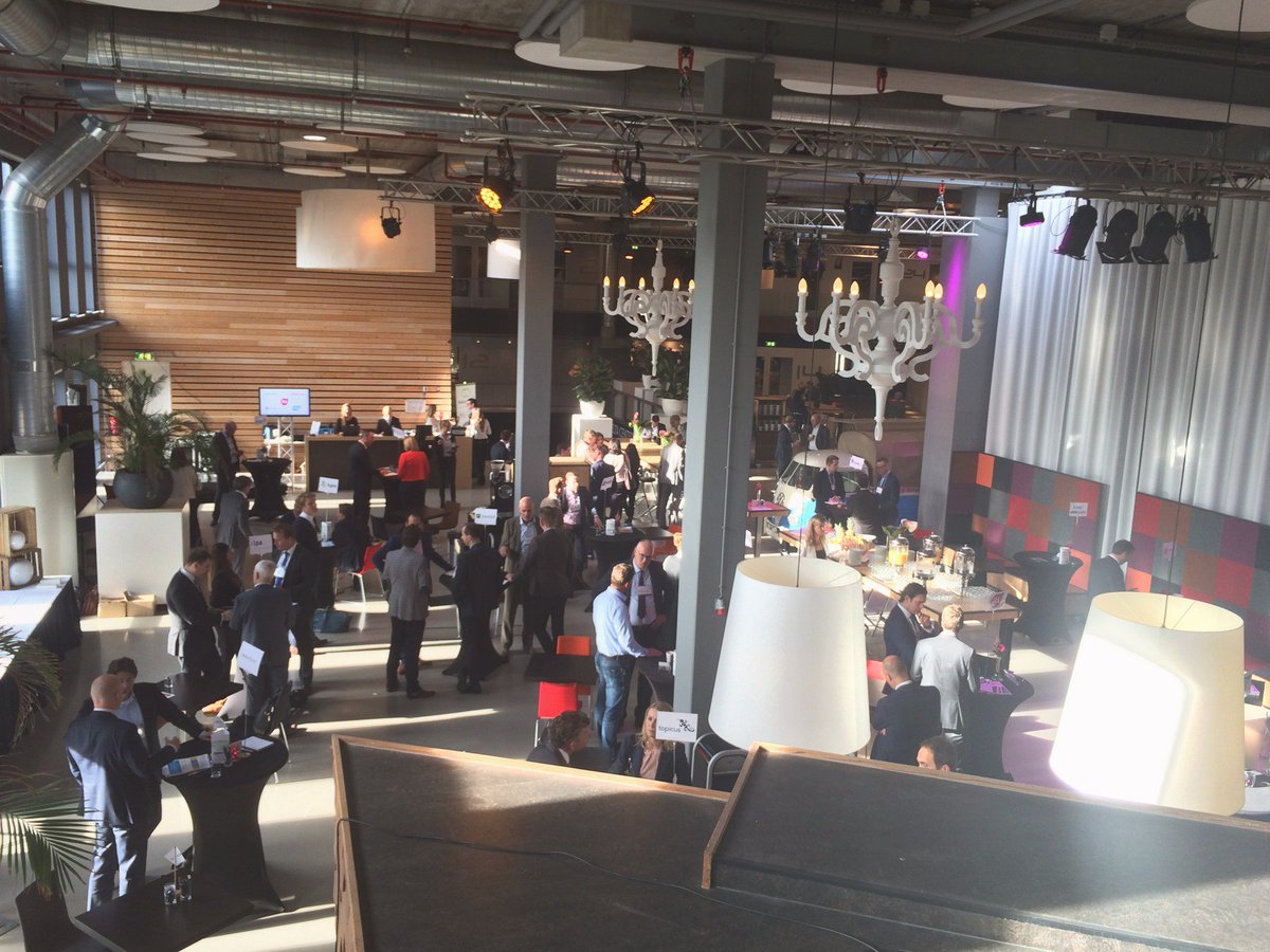 Blueriq's tweet photo. Vandaag en morgen zijn wij op het #StrategiePlatform Banken & Verzekeraars. Komt u met ons sparren over de toekomst? https://t.co/X0hMu2cfUy