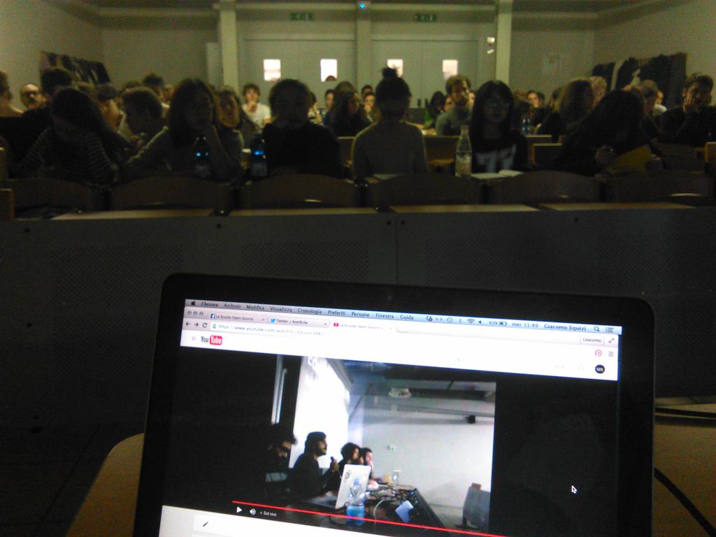 lascuolaOS's tweet photo. Stamani siamo al @polimi per presentare e discutere #sos! https://t.co/IZNJNZtO02