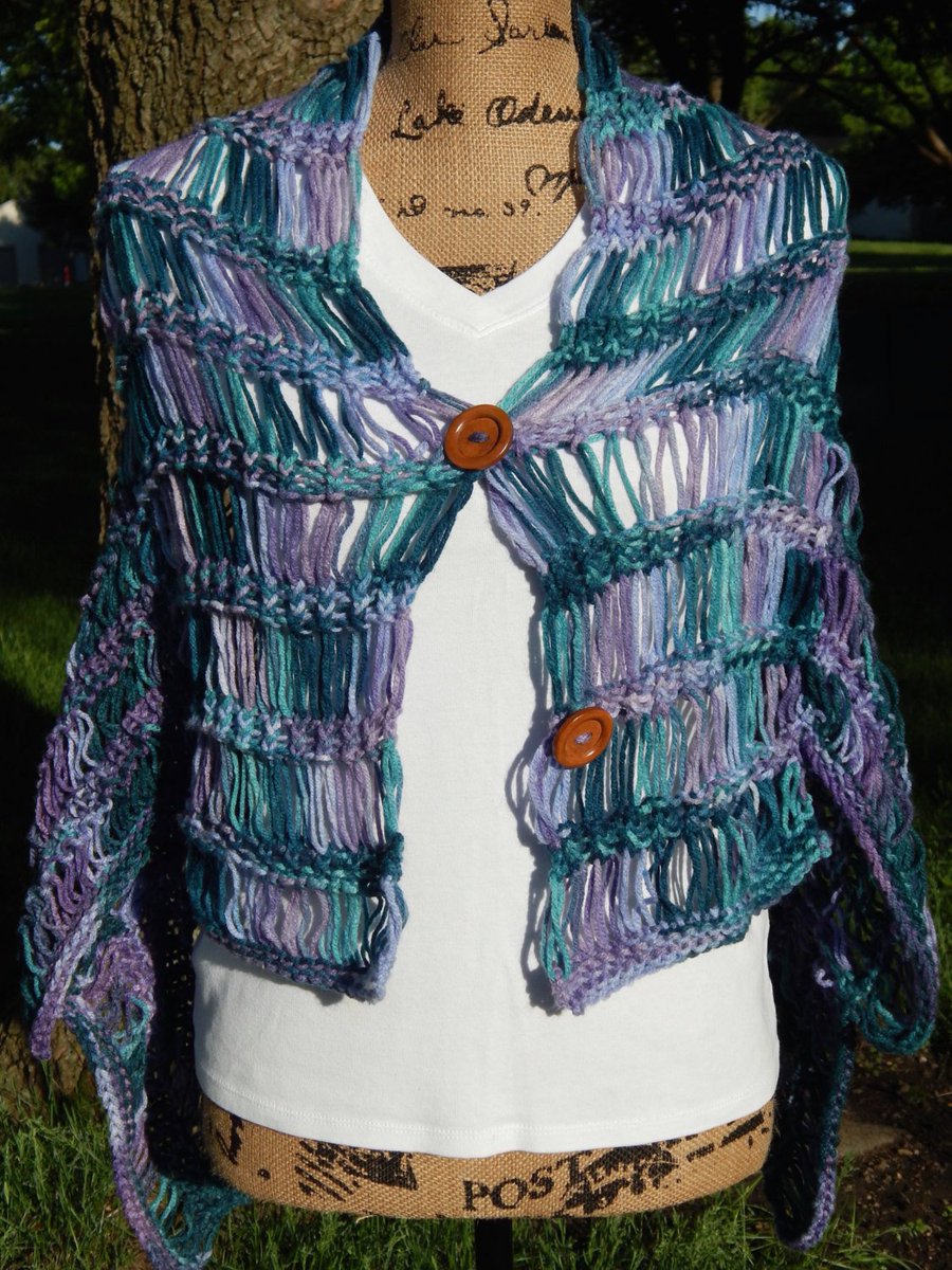 theramblingyarn's tweet photo. Knit Shawl Wrap in Airy Drop Stitch Purple and Green Variegated Yarn https://t.co/uqsNH2LUIS #Etsy #KnitShawlWrap https://t.co/ForCpAWLAd