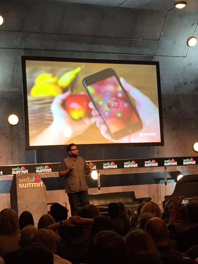 rishmitra's tweet photo. Enjoyed my talk on Rise of the Visuals, #AugmentedReality, #InternetOnThings at #websummit - thanks @WebSummitHQ https://t.co/RV7M5now7C