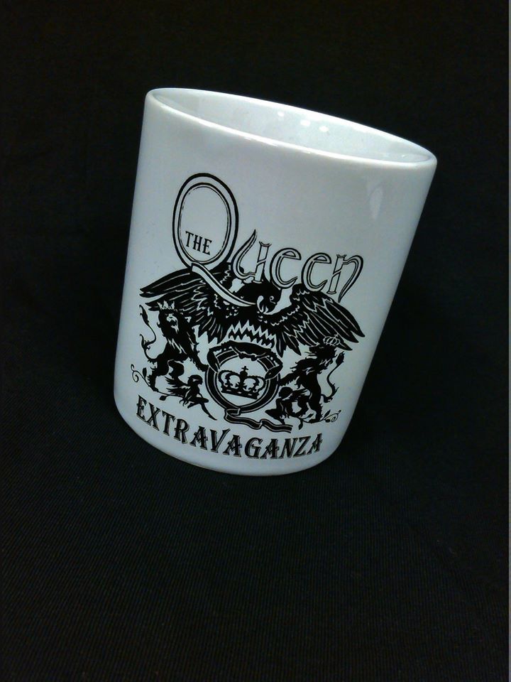 QueenExtrava's tweet photo. Check out the merch at the shows! T-shirts, posters &amp; VIP Packages to meet the band! Tix @ https://t.co/a4hnmt0jNE https://t.co/CshTn2btJb
