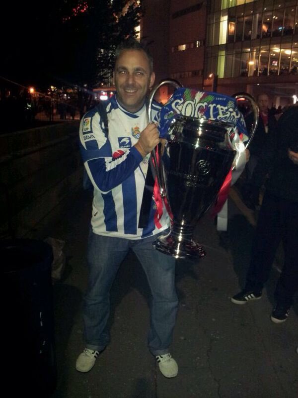 miandube's tweet image. Hoy hace dos años que tocamos techo. Desde entonces no hemos dejado de caer. @RealSociedad @5000Manchester 7000 txrs