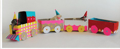 ¿Sabes hacer un trenecito con cajas de cartón? <a href="/cuidadoinfantil/">Cuidado Infantil</a> nos enseña bit.ly/1R1aech