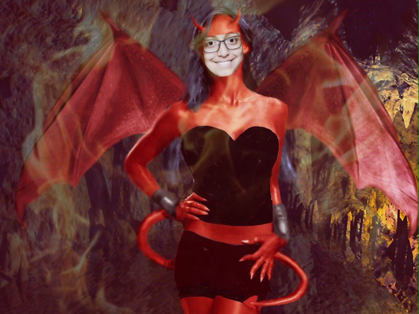 samuelavery10's tweet photo. A picture of @CandidateKate taking her true form. Truly despicable. #Vote4Adam #HateKate https://t.co/lOeQlBp8Gp