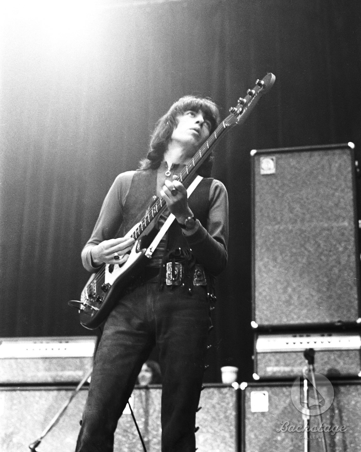 Bill Wyman happy birthday  * *  .  .  * *  .     * *  .    .  * *  .    .  *
Super Bassist      