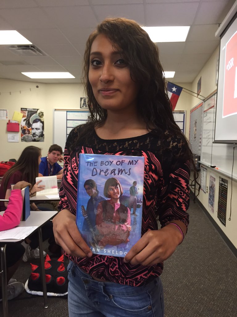 KZStantonEdu's tweet photo. #ClarkReads What I liked the most was that she was trying to find the boy of her dreams and she found him. https://t.co/fI8UGANmuE