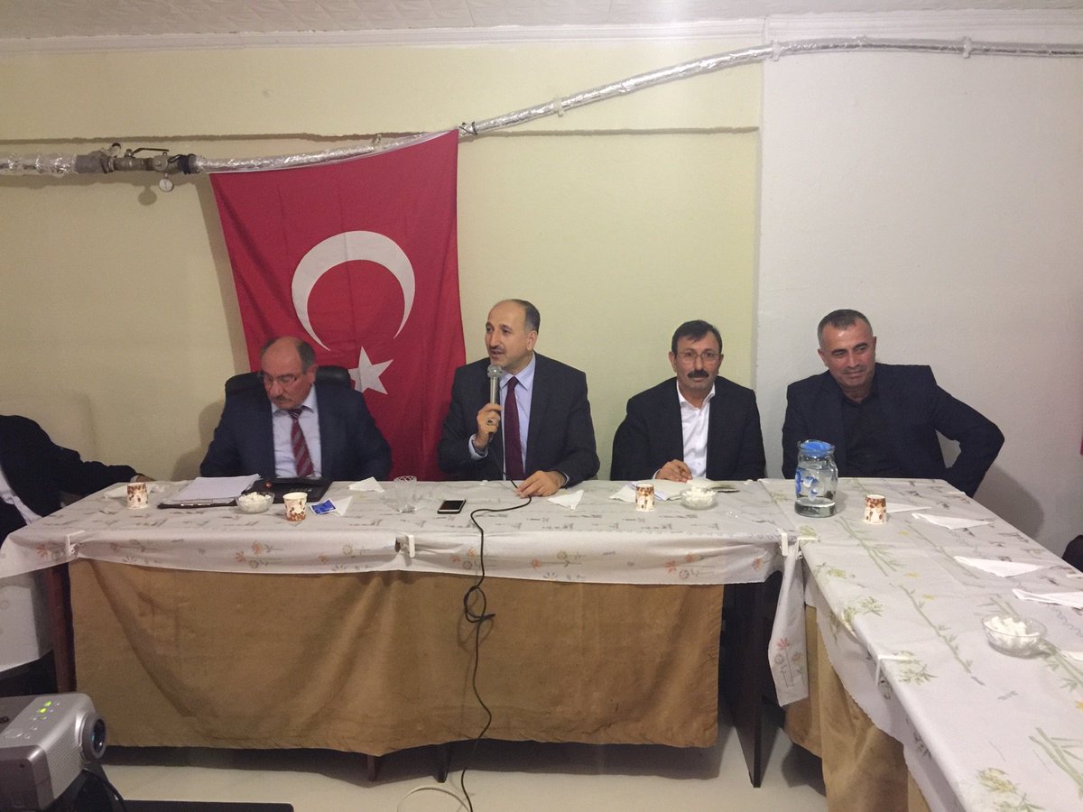 argeumr's tweet photo. Bel.Bşk.Yrd.@mesutozdemir1 ile Esenevler Mh.Erdem Site Shbtmz.@ESEDATCAKIROGLU @NYEKELER @salhozden1964 @ekanariya https://t.co/lxUTEhSIH4