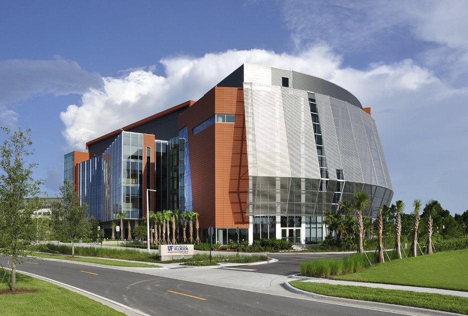 BEKBG_tweets's tweet photo. #fbf to our award-winning @USGBC LEED Platinum @UF Research&amp;Academic Center #FridayPhotoOp https://t.co/RQembEprNG https://t.co/3OG6lypGYO
