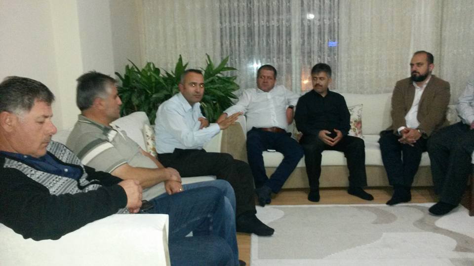 argeumr's tweet photo. İlçe Yön.Krl.Üyemiz @ekanariya ile Elmalıkent Mh.Elmalıkent Sit.Shbtmz.@ESEDATCAKIROGLU @NYEKELER @salhozden1964 https://t.co/o4BviwcZqg