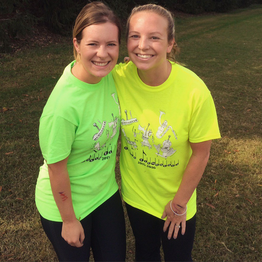 TonyaBowman16's tweet photo. RT@Watson1stGrader: "Teachers know how to run?" Yep! #FunRun2015 #eakineagles https://t.co/nTncCZ9LHU/s/L3r3
https://t.co/o2JHhhLzfr