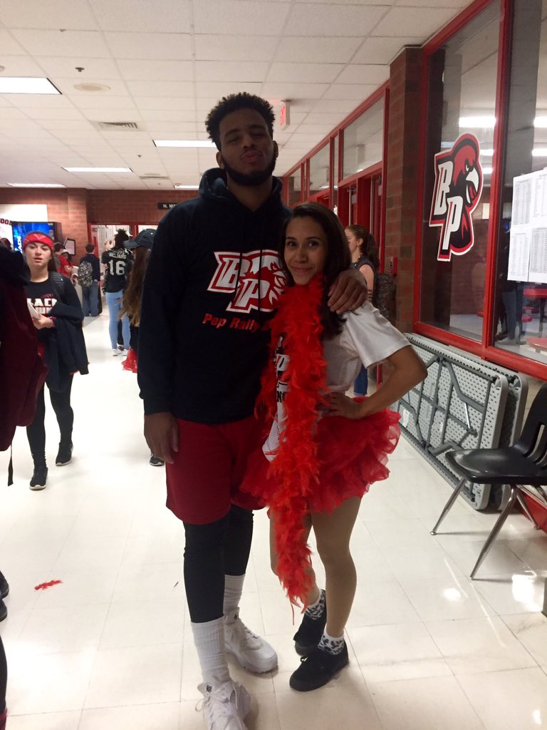 lil_lumbee21's tweet photo. S/O to my dance partner we better kill it!😊✊���� #BPSpiritWeek #BPHOCO2015 https://t.co/gfR1Hsjkg3