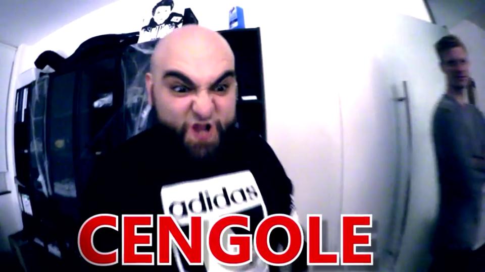 _youtuber_ff's tweet photo. @StephanGerick @cengiz @ApeCrime @andreschiebler @janmeyer @SarahColor #Cengole #APECRIME https://t.co/rBWcmWjVoB