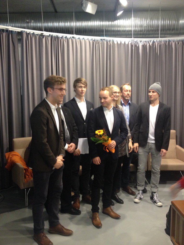 psanaksenaho's tweet photo. Jätkäsaaren koulukilpailun voittajat: Aalto-yliopiston kasvatit: Erkko Aarti, Arto Ollila, Mikki Ristola https://t.co/bGeF73g9OH