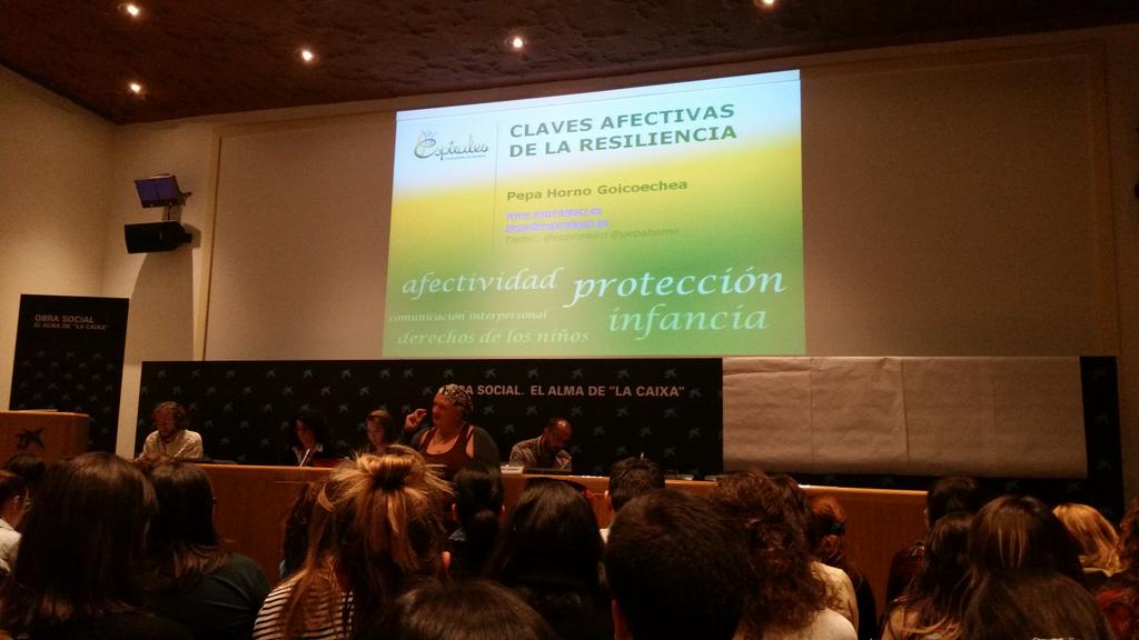 Sterga's tweet photo. Espectacular taller con @pepahorno de las claves afectivas de la resiliencia #CongresoEduco #InfanciaProtegida https://t.co/SWgJxEKZuT