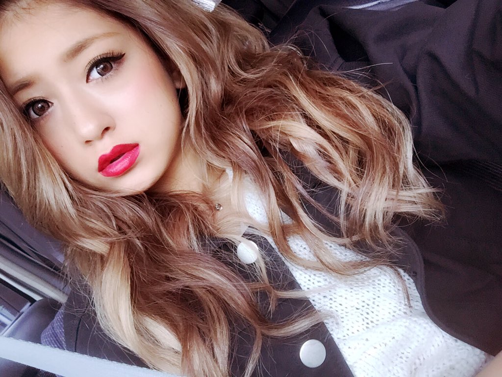 ⏩ブログ更新！ 撮影期間START💋 赤ちゃんは永遠の癒し 久々にままさん