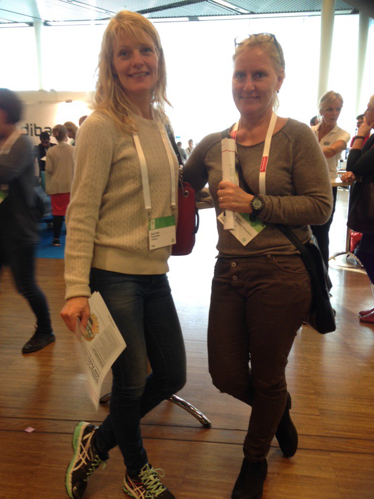 CSWahlin's tweet photo. Givande möten och nätverkande på #fysioterapi2015 #ergonomi @FriskaArbetspl @regionost @regionjkpg @HjerneM https://t.co/HHUgTfpVwl