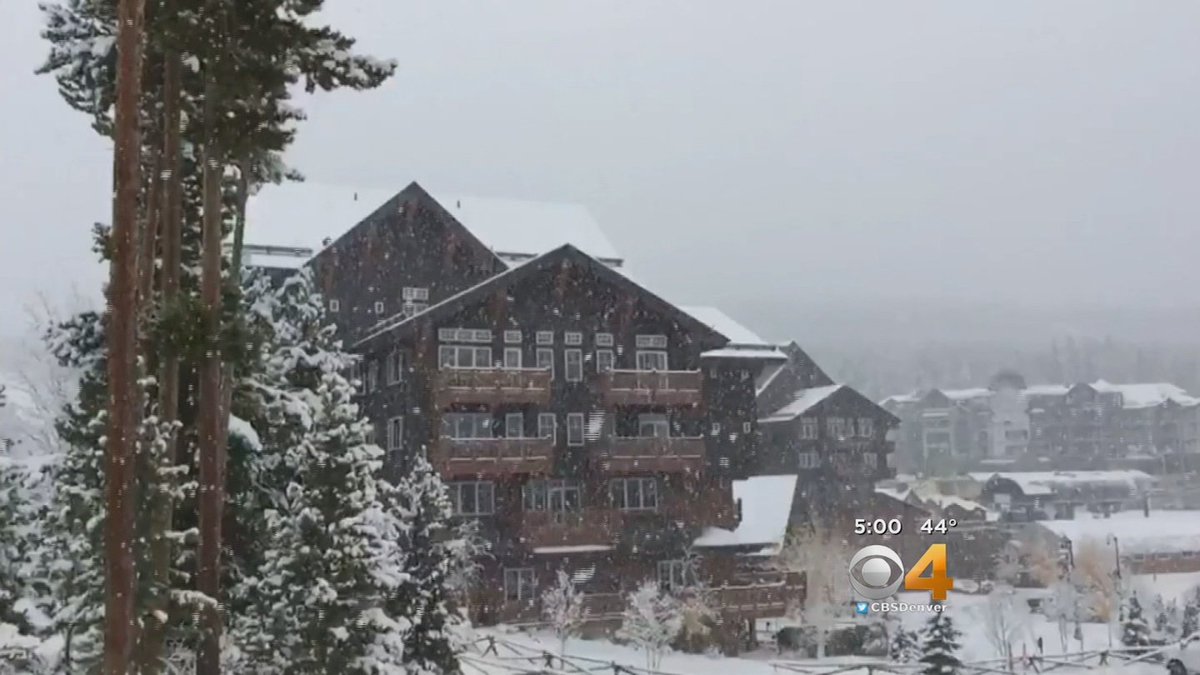 CheekTweets's tweet photo. Who is ready for #ski season?! Some have already announced #openingdates but who will be 1st?https://t.co/0aPZzRcvXY https://t.co/AyUD9oDCT4
