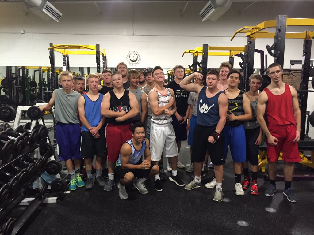 T_BIRDSBASEBALL's tweet photo. Good effort this week. Make good decisions this weekend! Get to some @TbirdEMPIRE games! #BTFriday #20Weeks #TBIRDS https://t.co/GTjc7F11Vh