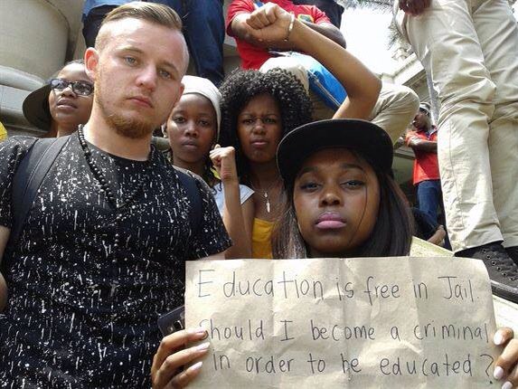 Sue_Mvelase's tweet photo. We need an answer pls tu #mrpresident. #FeesMustFall #FeesWillFall #WitsFeeMustFall #UCTFeesMustFall #FreeEducation https://t.co/OfqZsHz4tz