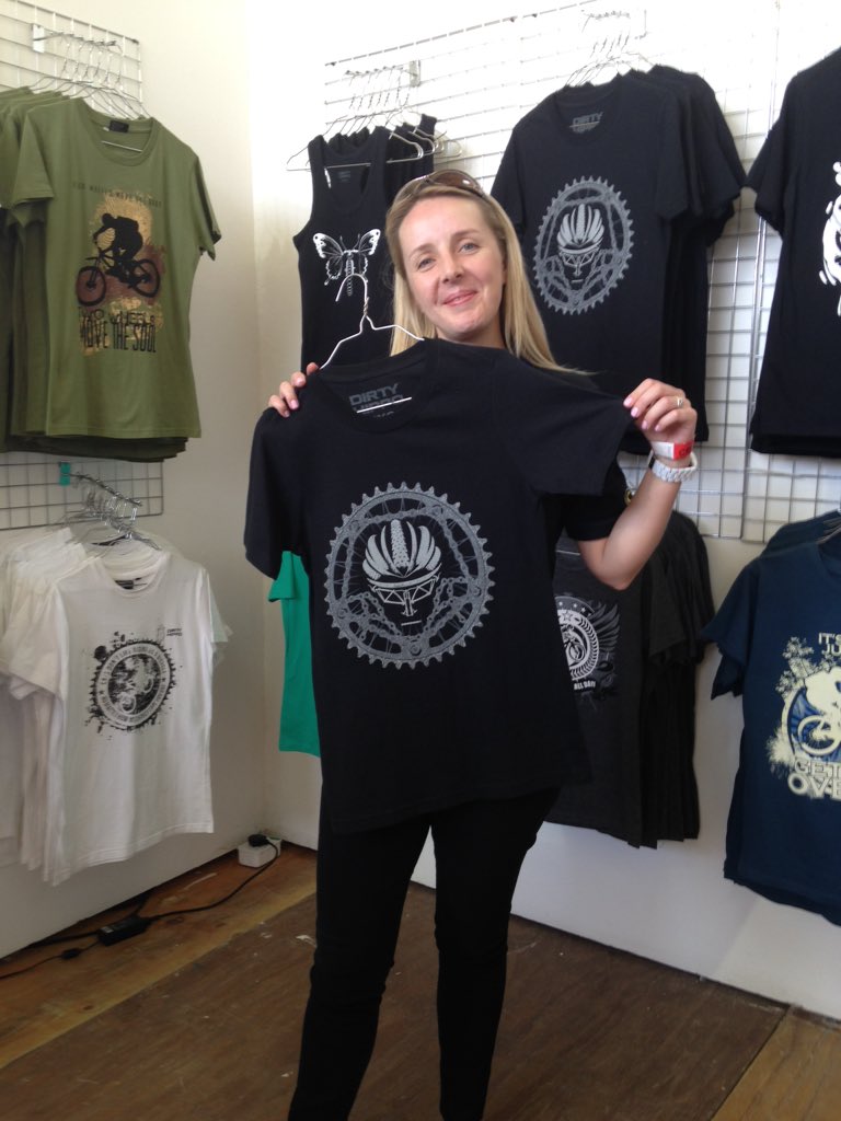 Nicky doing some shopping <a href="/_DirtyHippo/">Dirty Hippo Clothing</a> at the <a href="/AfricaCycleFair/">Africa Cycle Fair</a> 😄 such lovely jewelry and tees here!