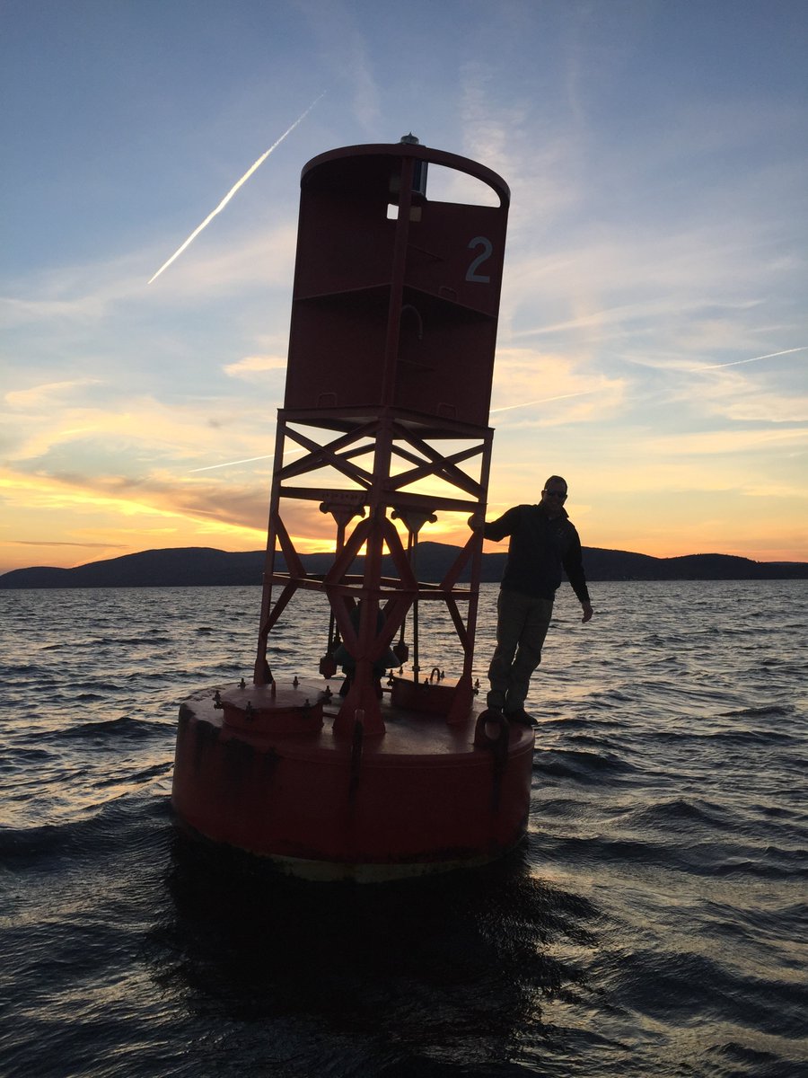 MyTaskitApp's tweet image. #MyTaskit NE acct exec welcoming Mariners to Isleboro ,Maine. R2 Penobscot Bay. #marine #boating