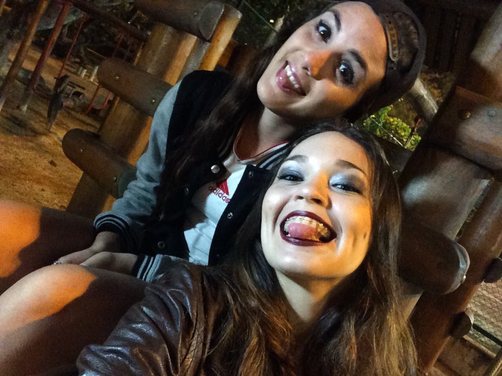 daniele_demello's tweet photo. #camren @pripugliese https://t.co/qci9OW3H97