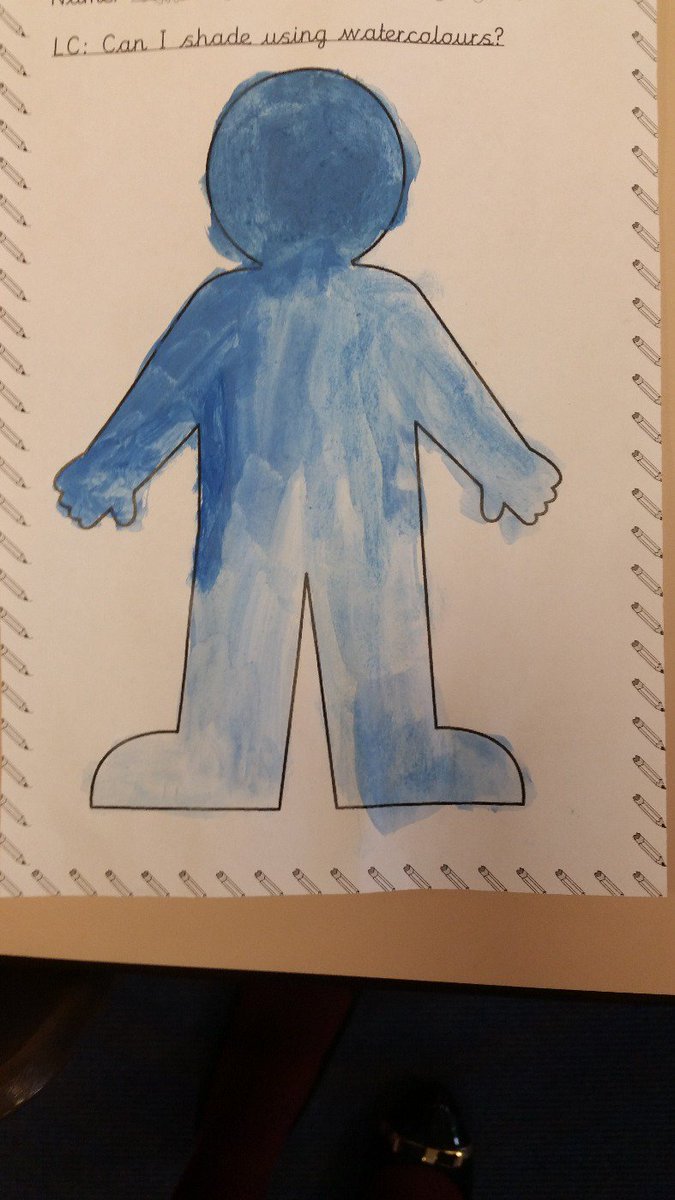 PrimaryHaslam's tweet photo. Year 1/2 have been experimenting with light and dark using watercolours.  #primaryart https://t.co/kbDId9PexA