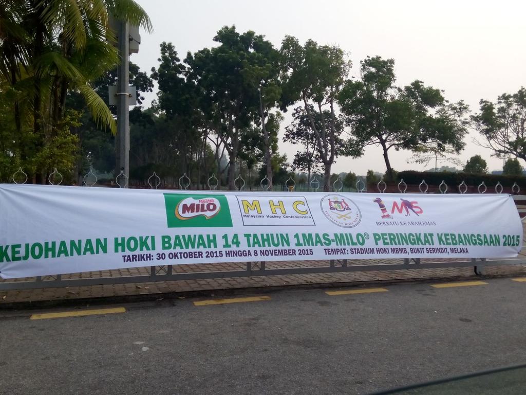 hurricanesmlk's tweet photo. Kejohanan Hoki  Milo B14 Kebangsaan yang akan diadakan di Stadium MBMB ,Bkt Serindit pada 30 Okt ke 8 Nov 2015. Tq https://t.co/Slk8hMARjm