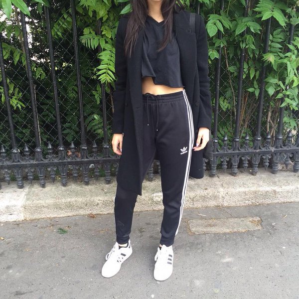 Mandy11172's tweet photo. adidas https://t.co/VDtZxW0Mdz