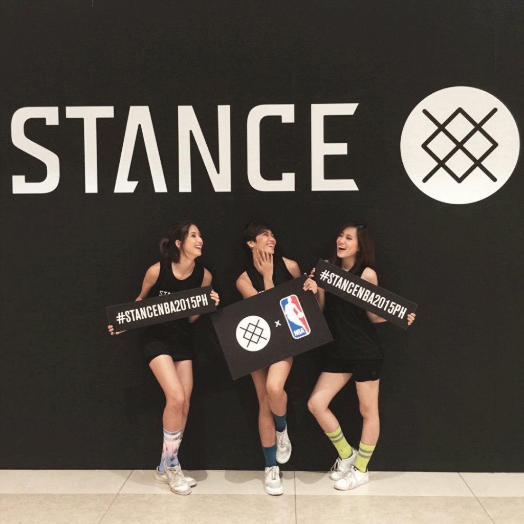dancingpiggy's tweet photo. Stance socks x GAP girls
Thank you @stancesocks_ph! #stancenba2015ph https://t.co/RFejaDktrF