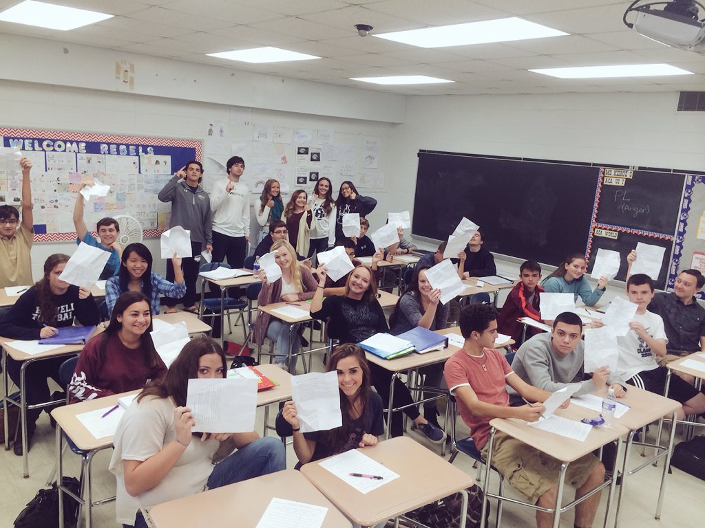 Thanks PL! #USper2 #WeAreInControl (mirroring how individuals view &amp; handle situations differently) <a href="/BravermanHHS/">Jeremy Braverman-Howell HS Principal</a>