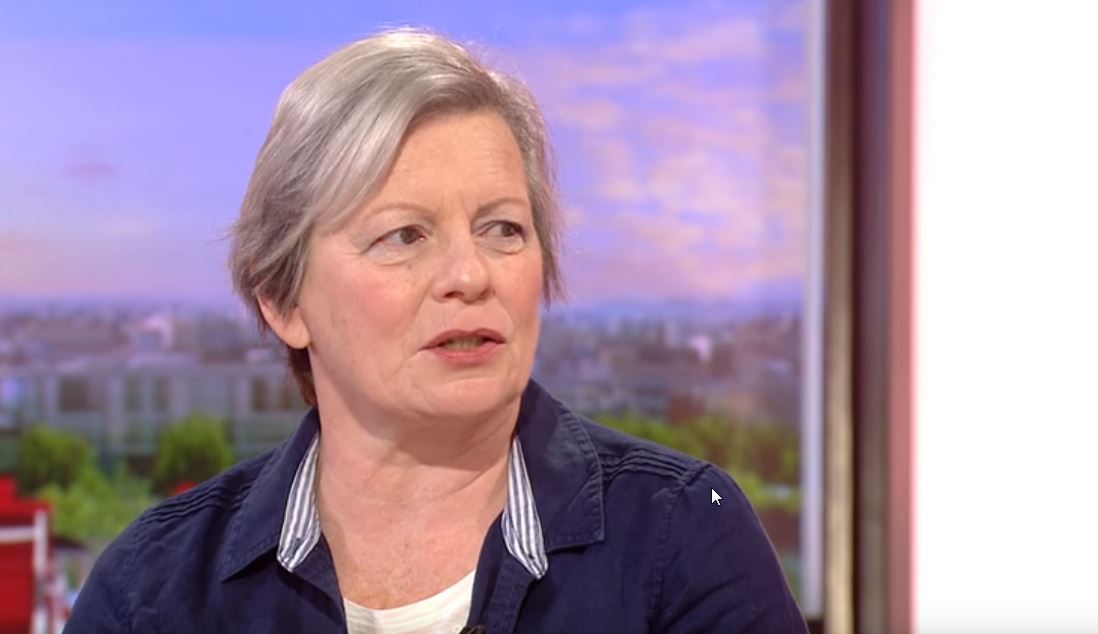 Onderzoekers weten het zeker: Deze vrouw kan de ziekte van Parkinson ruiken. rtlnieuws.nl/nieuws/opmerke…