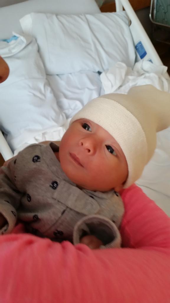 willluvstafish's tweet photo. I haven't been on much, been busy bringing this guy into the world. Here's Deacon Drosos, future angler lol https://t.co/AWZfZ75HSO