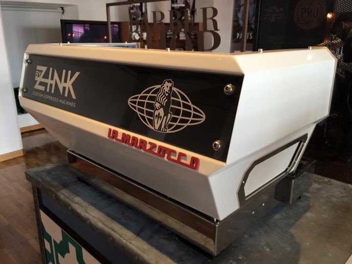 LaMarzoccoNL's tweet photo. The new custom Z2 @by_zink 
#ootb2015 #Milano https://t.co/KrYSjeYoEF