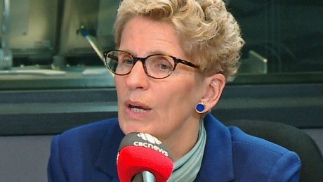 CBCCanada's tweet image. Ontario teachers may face docked pay if work-to-rule continues ift.tt/1PLg7Ml