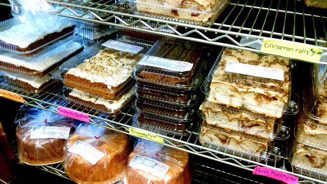 Waynewings's tweet photo. Why bake when you live in #AmishCountryOH? #TroyersHomePantry #pumpkinbars #freshbread #pies https://t.co/zVYd6L0cuC https://t.co/9WxSeOlmUW