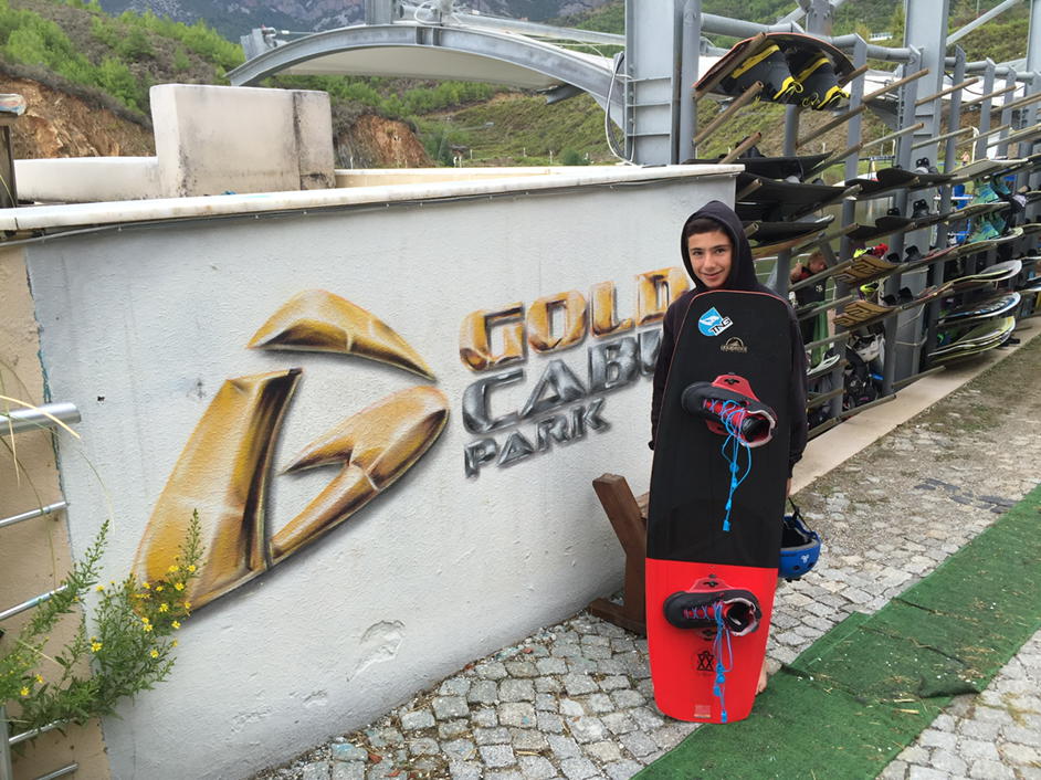 DaranPatrice's tweet photo. #goldcablepark #liquidforce #taohybrid #wakeboarder #wakeislife #perfectcable #tng https://t.co/ua3Xv81Nsu
