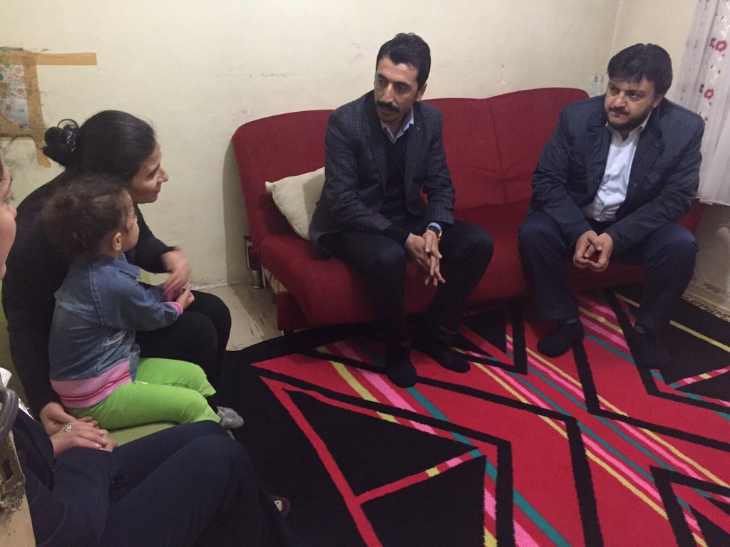aykut_bulut's tweet photo. #BelediyemBenimle proje yöneticisi Bşk.Yard. Hasan H. ERDÖNMEZ Hüdavendigar mhsinde ev ziyaretinde.@mustafadundar65 https://t.co/Vt1xTF1ihJ