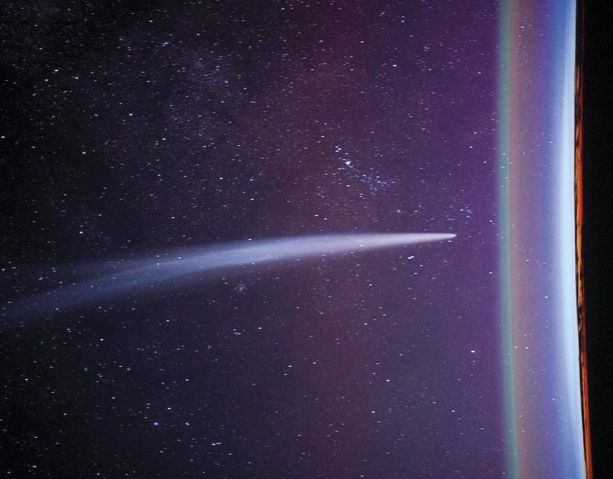MsMitchellComet's tweet photo. @Ed_Halley1656 here's a sweet pic of the comet I discovered!! https://t.co/1kmajHW0Iv