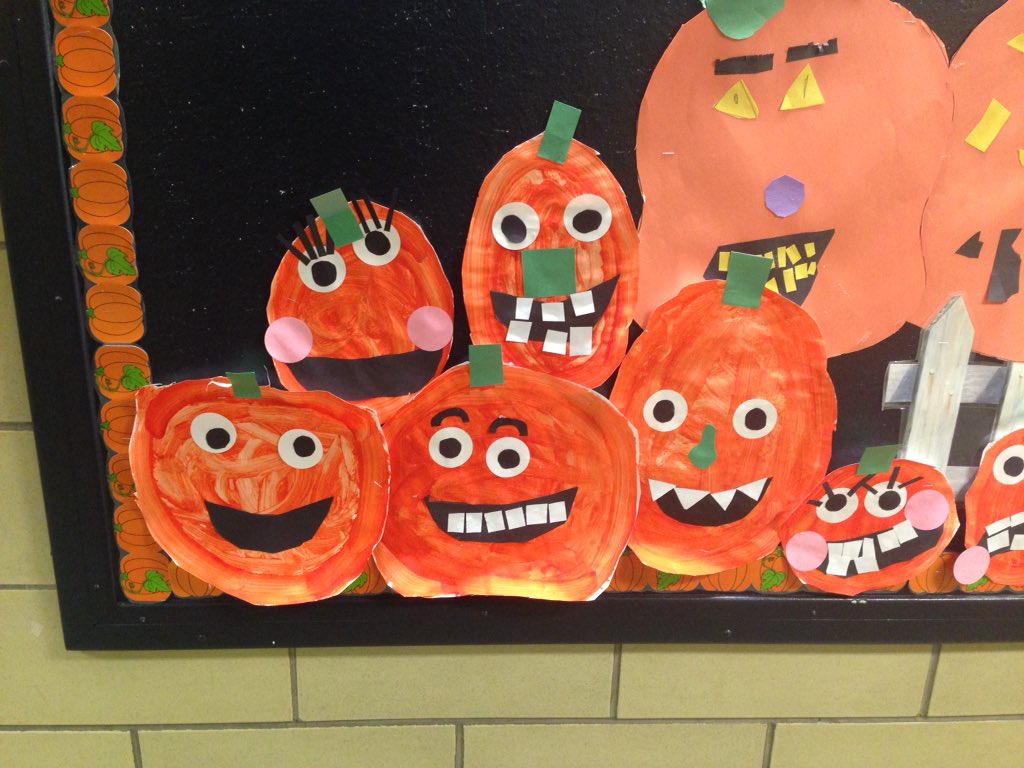 Dalkeith_KDG's tweet photo. #kdgart #ourpumpkinpatch #cutestpumpkinsever https://t.co/qJ8XGz1iyS