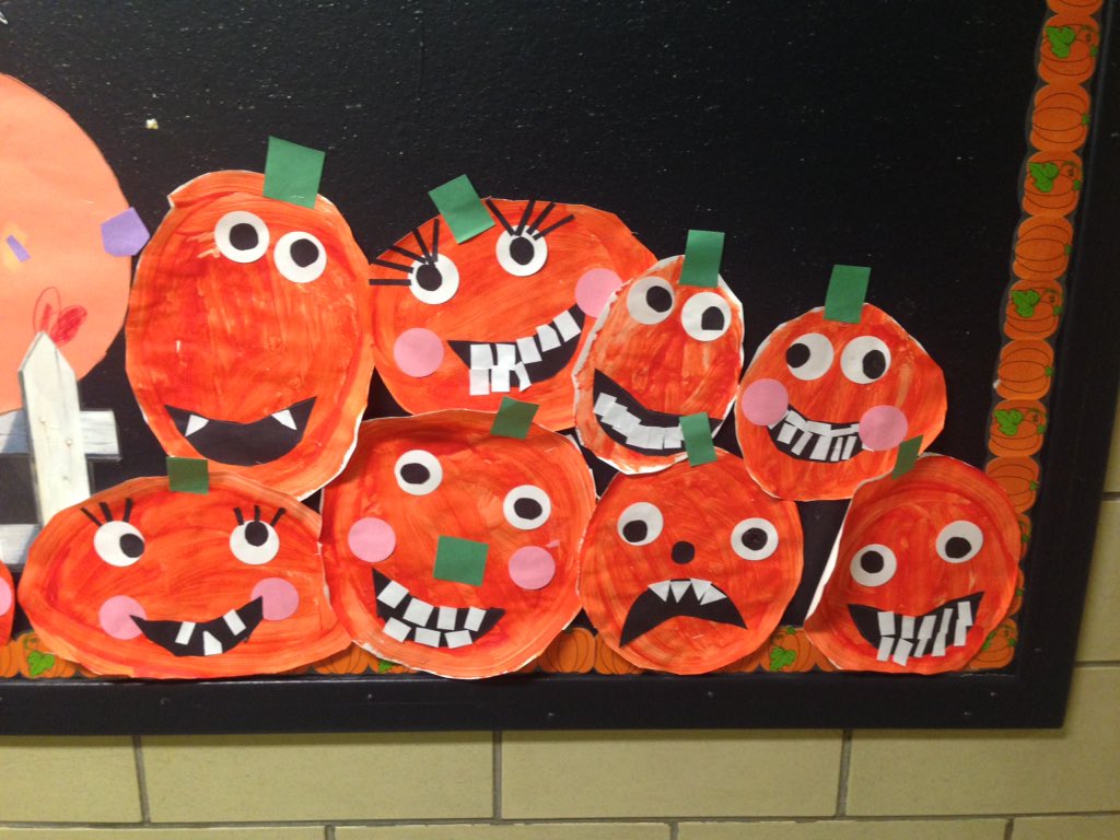 Dalkeith_KDG's tweet photo. #kdgart #ourpumpkinpatch #cutestpumpkinsever https://t.co/qJ8XGz1iyS