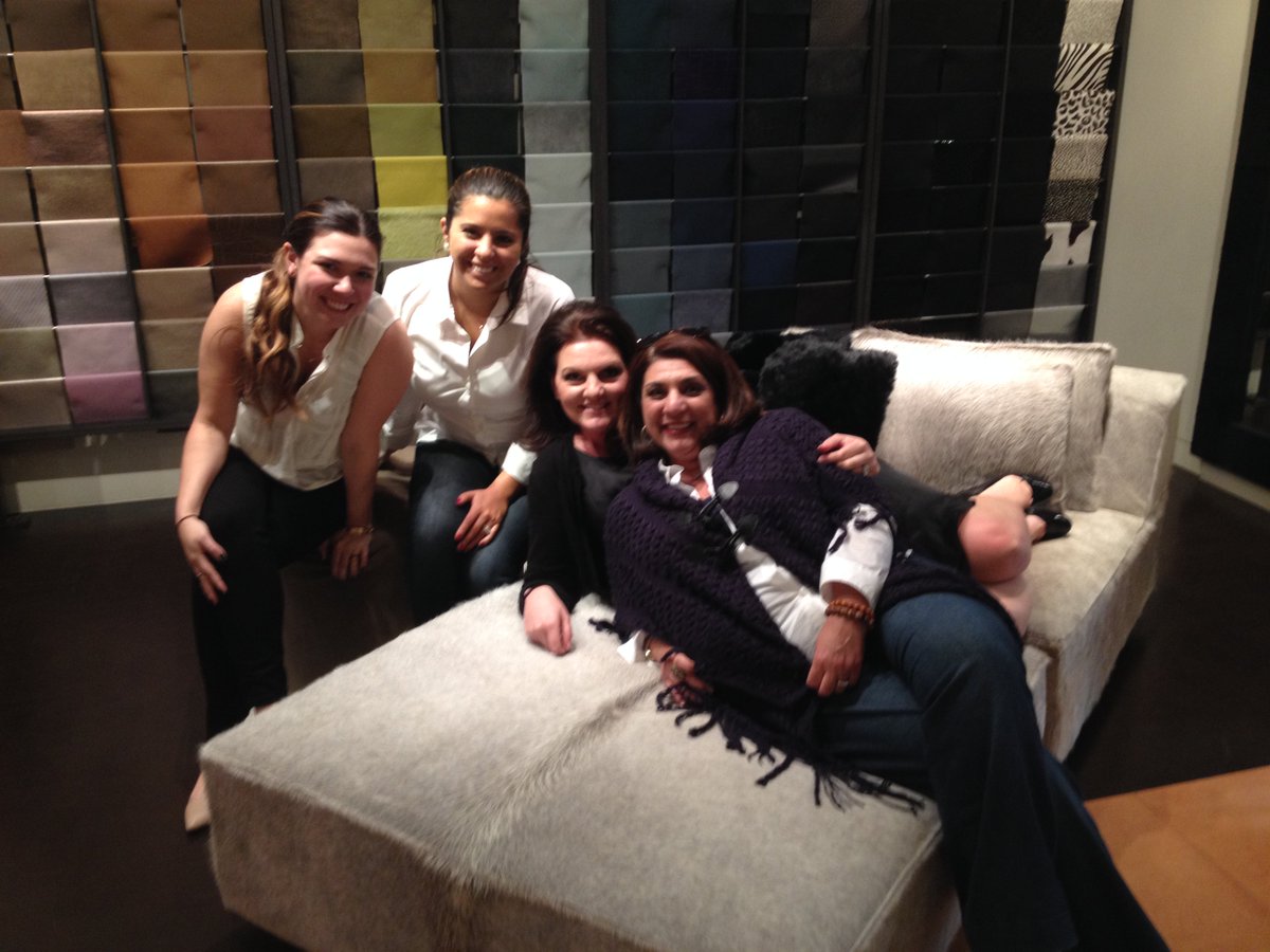 EdelmanLeather's tweet photo. Theresa, the voice of Edelman, visits the NY team...Gina, Diana and Allison. did you see that #brightchair sofa? https://t.co/Yt7tlaS4tA